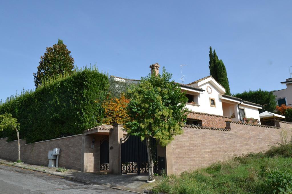Villa Serapide B&B Tivoli Exteriör bild
